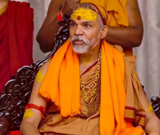 FIR against Avimukteshwaranand: स्वामी अविमुक्तेश्वरानंद पर बाल यौन शोषण के आरोप में FIR, गिरफ्तारी की लटकी तलवार, बोले यूपी पुलिस पर भरोसा नहीं