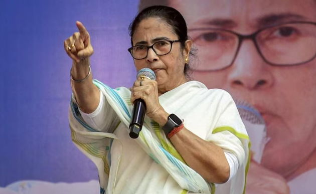 ‘कौन समुदाय किसके 12 बजा देगा’, बीजेपी ने ममता बनर्जी पर साधा निशाना, बंगाल में बुना जा रहा तुष्टिकरण का तानाबाना!